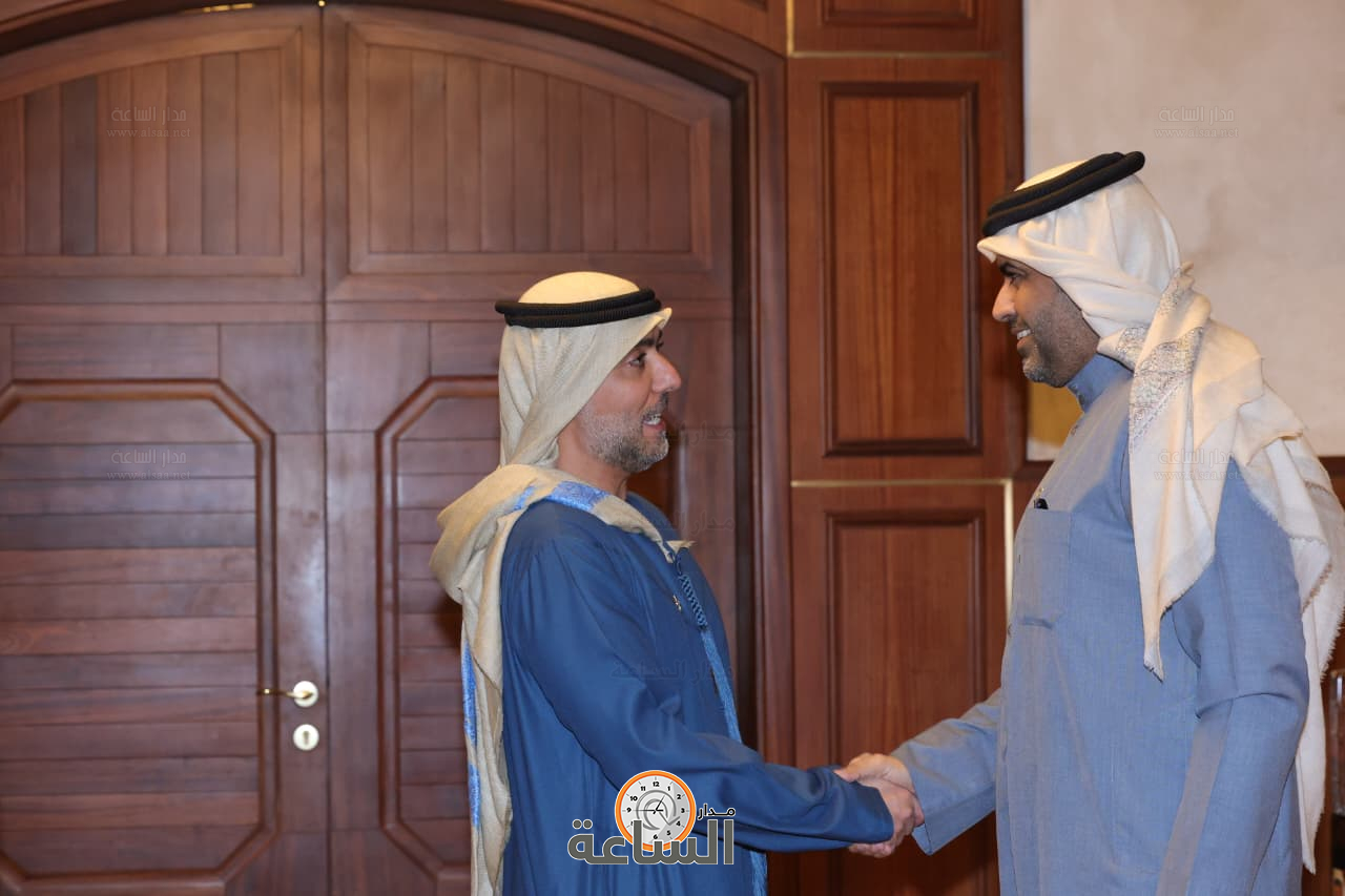 Madar Al-Saa Images 0.4944668481145049