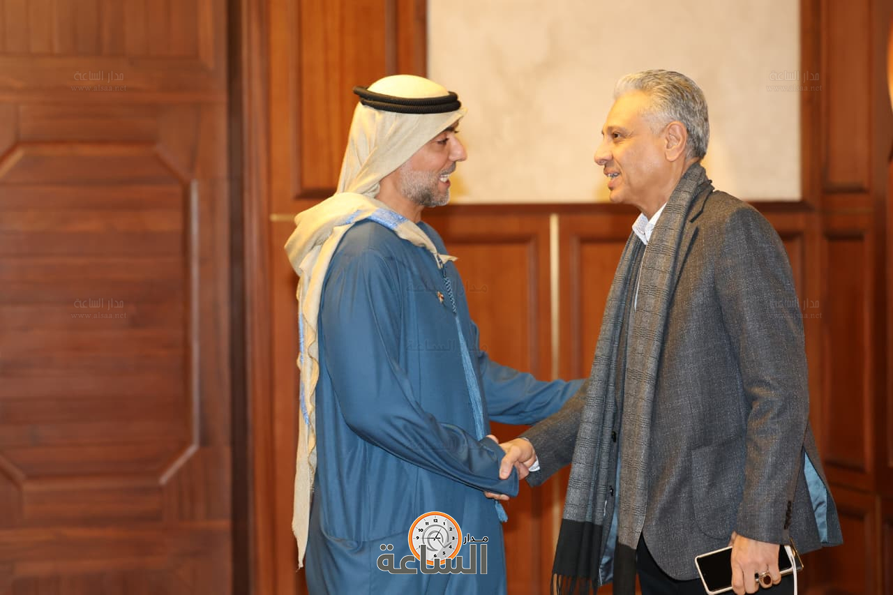 Madar Al-Saa Images 0.5849812137479449