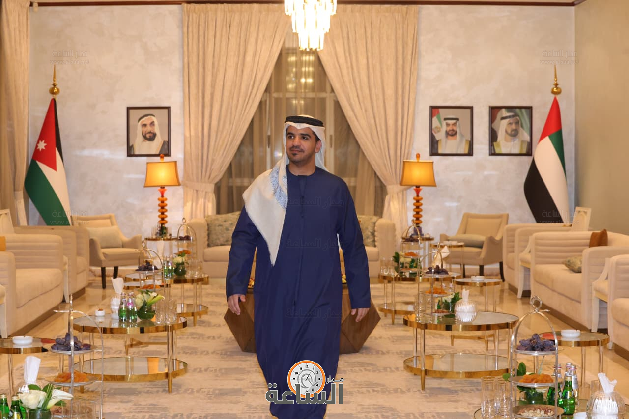 Madar Al-Saa Images 0.9394904345156674