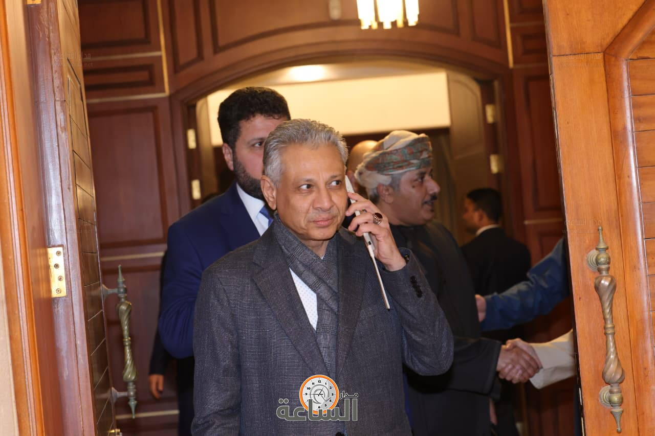 Madar Al-Saa Images 0.6911018411607881