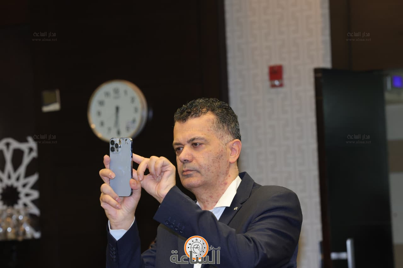 Madar Al-Saa Images 0.559266412631901