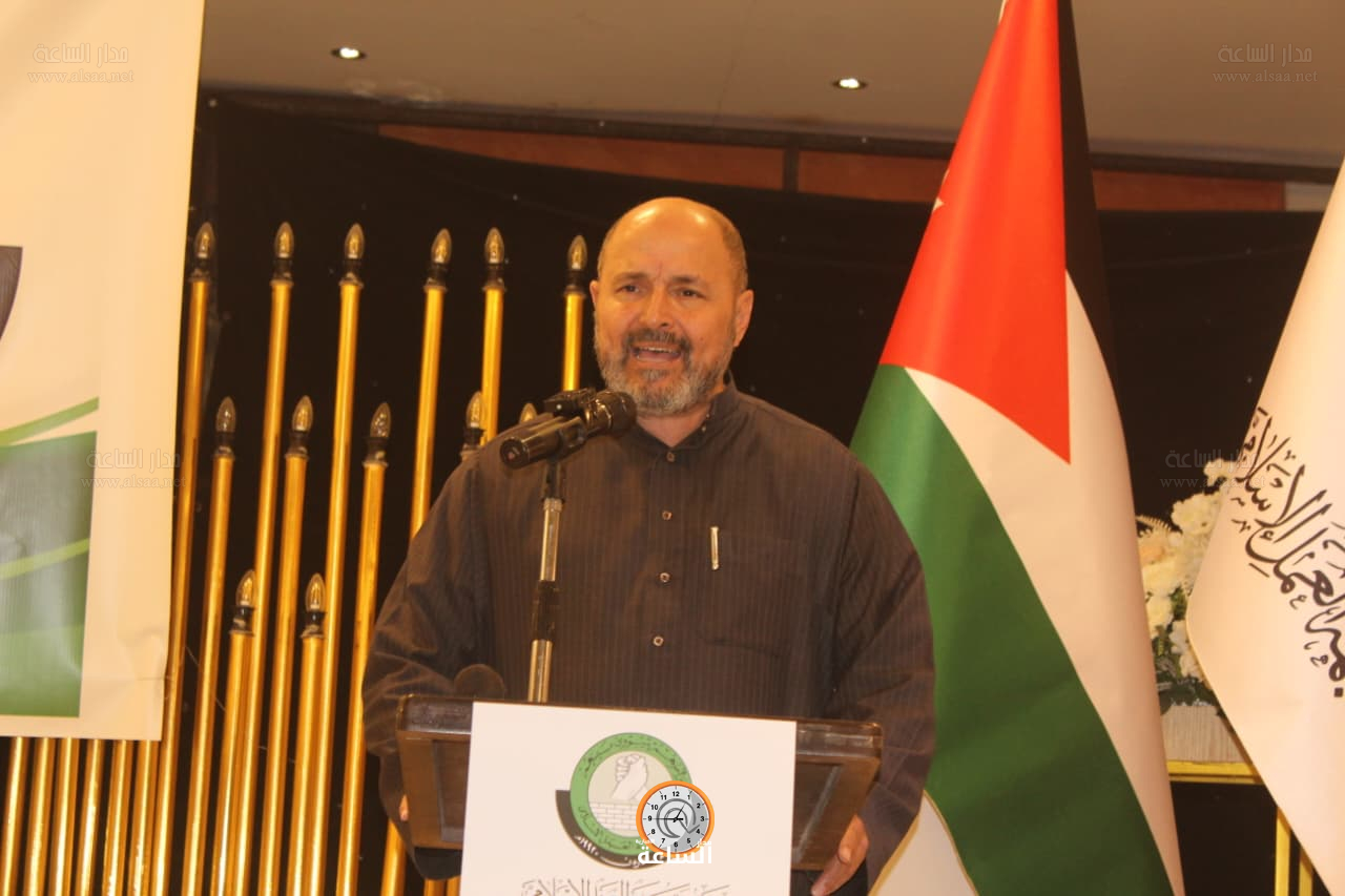 Madar Al-Saa Images 0.485536103784152