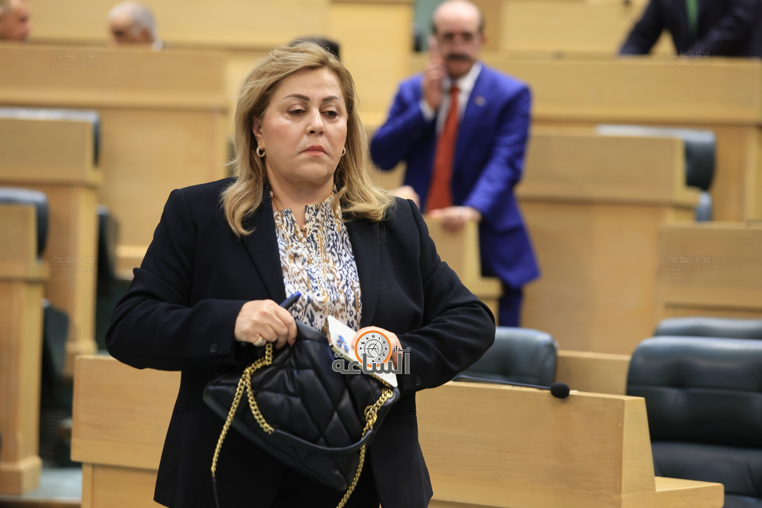 Madar Al-Saa Images 0.8251190503092795