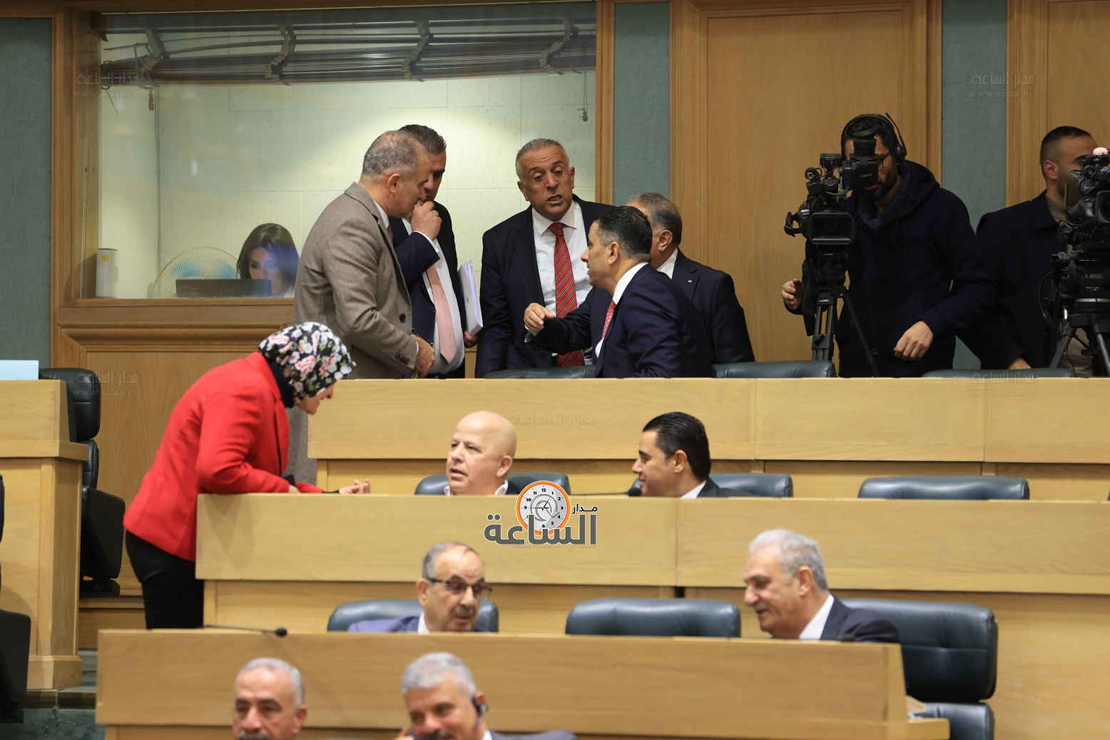 Madar Al-Saa Images 0.796421139283374