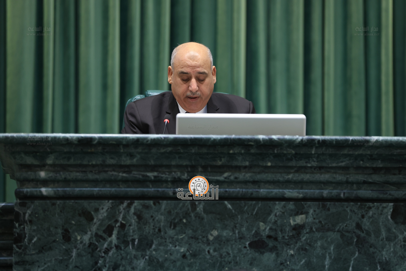 Madar Al-Saa Images 0.08434307835352528