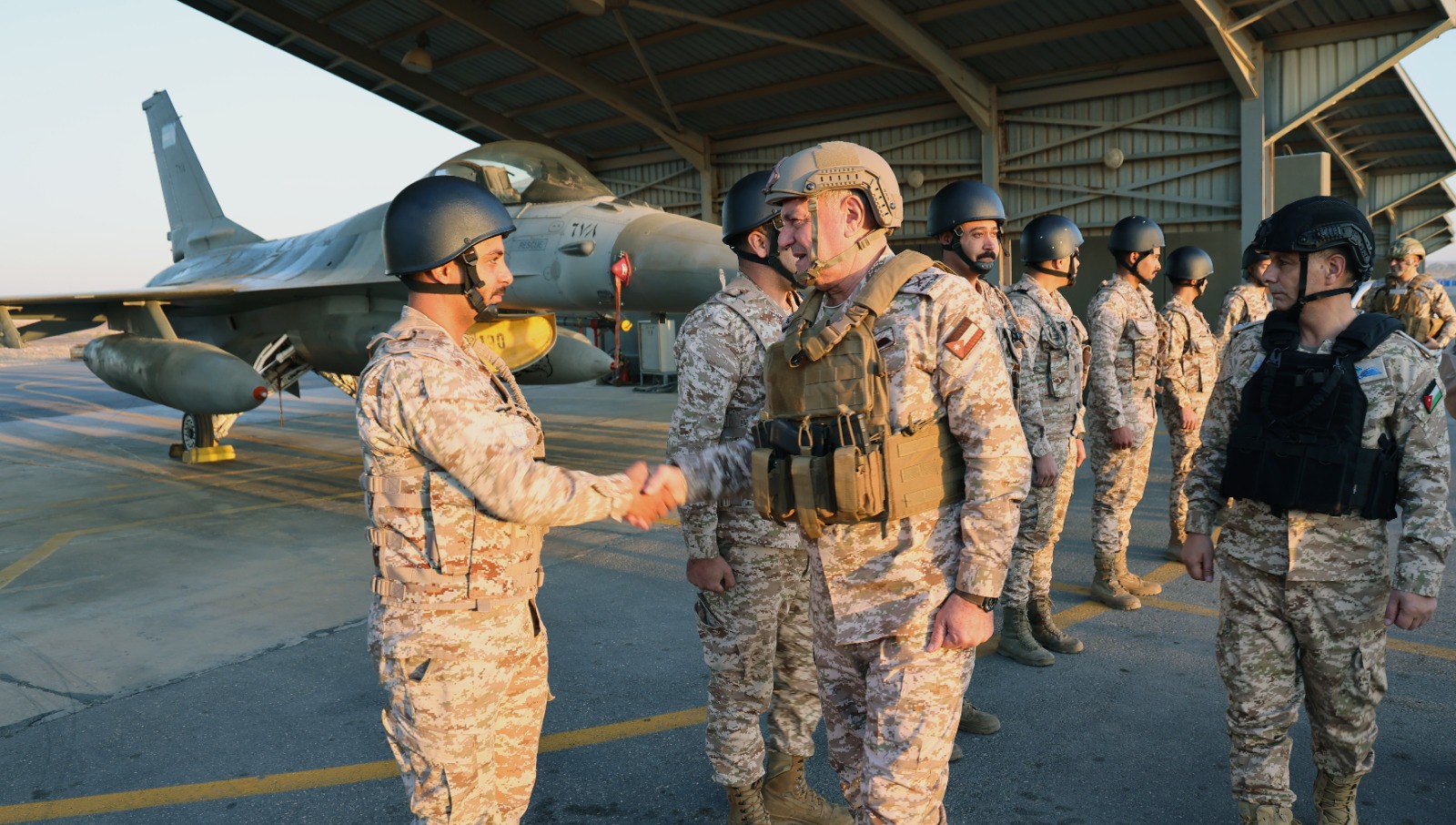 Madar Al-Saa Images 0.6851373108407717