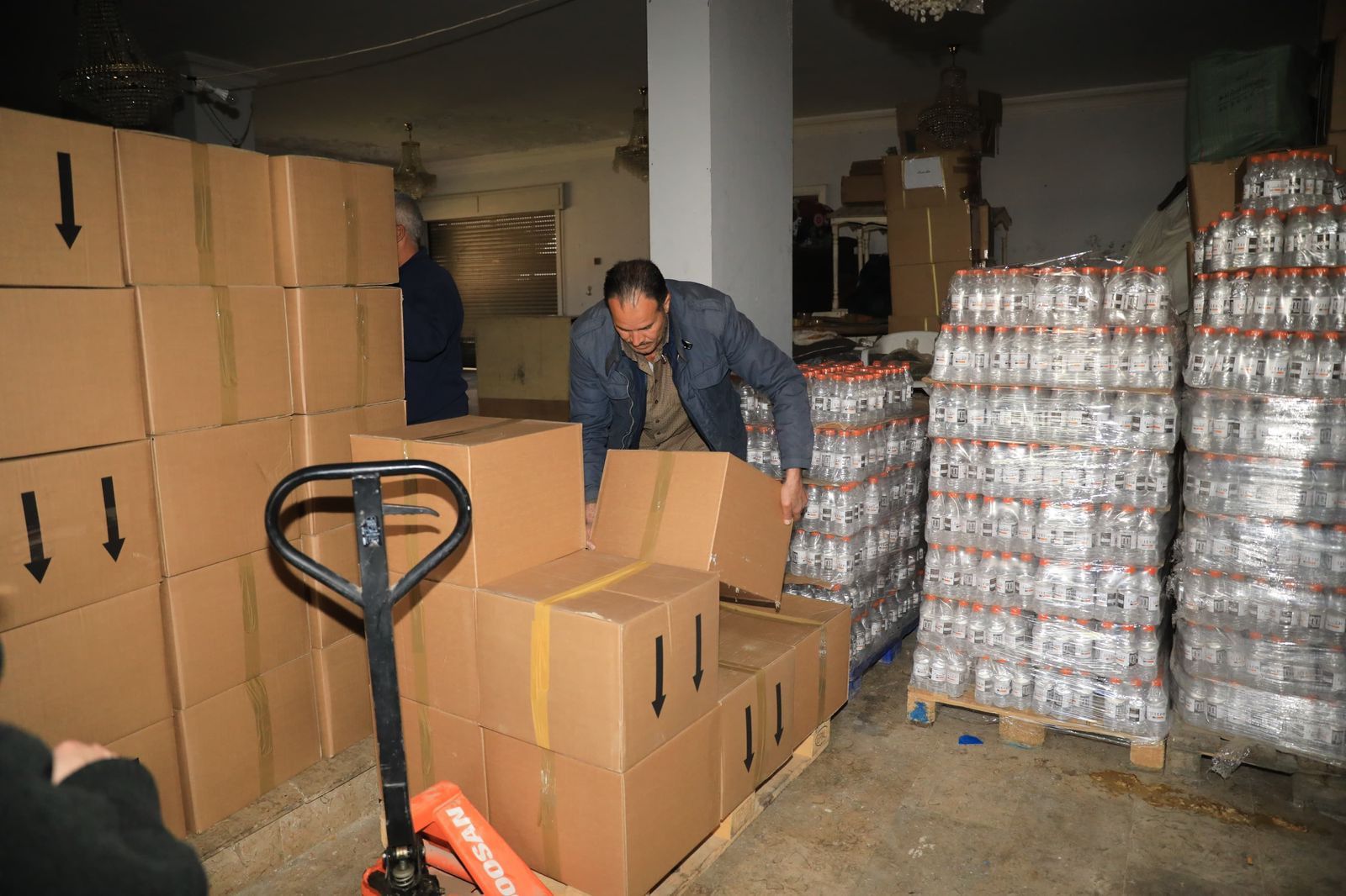 Madar Al-Saa Images 0.3742143689692692