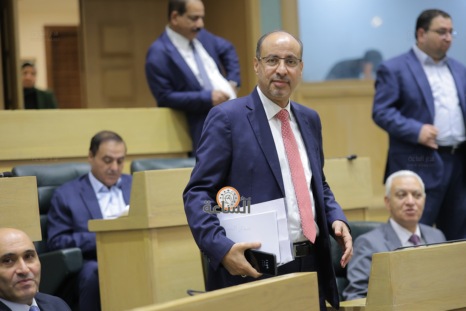 Madar Al-Saa Images 0.5932818175128081