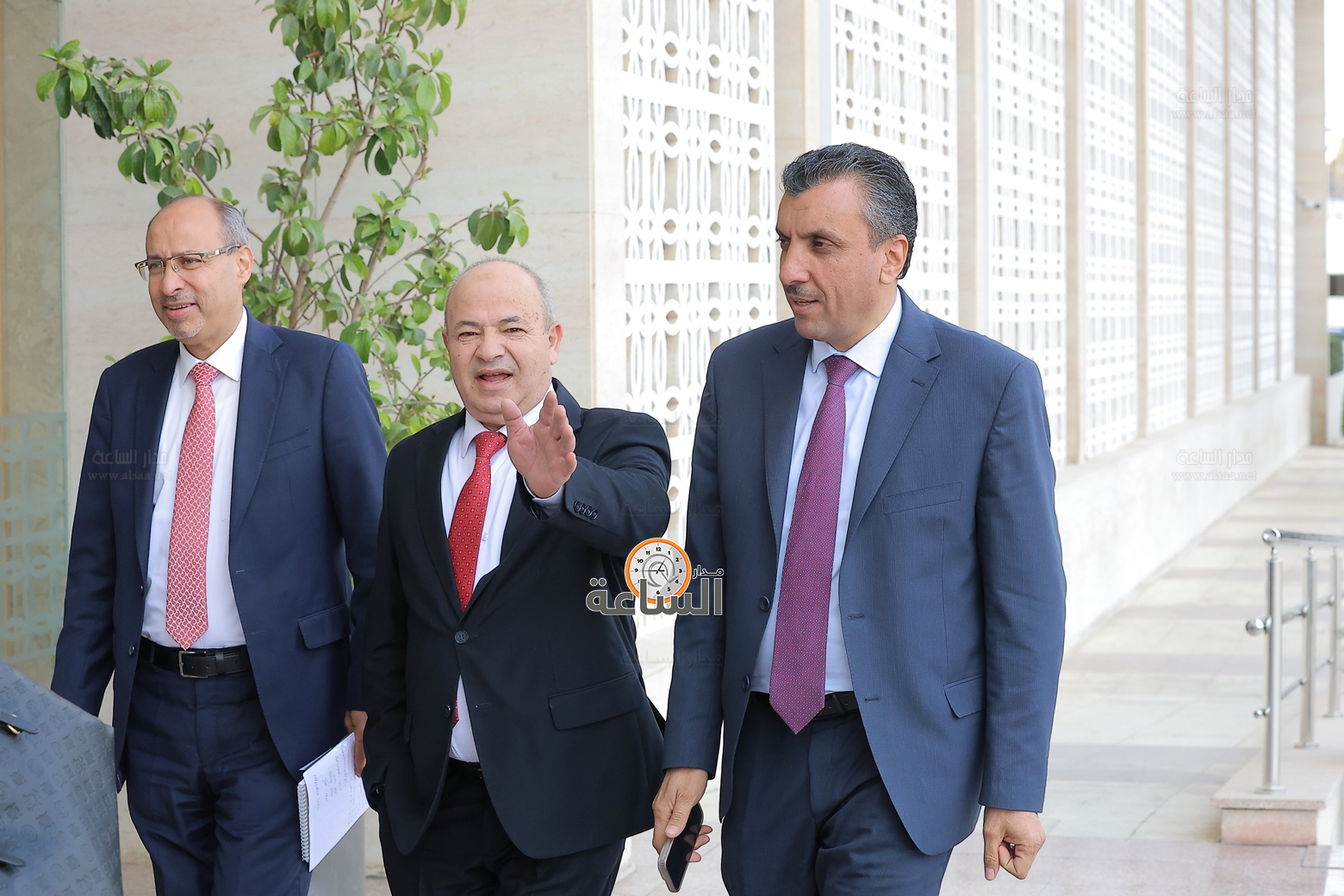 Madar Al-Saa Images 0.2888139494400721