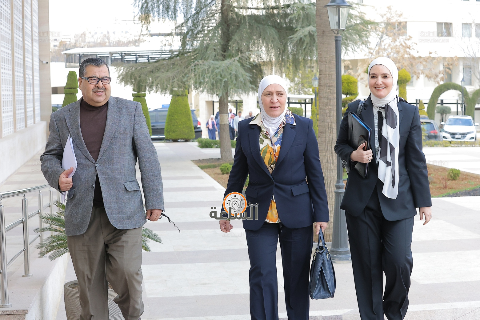 Madar Al-Saa Images 0.823829168983862