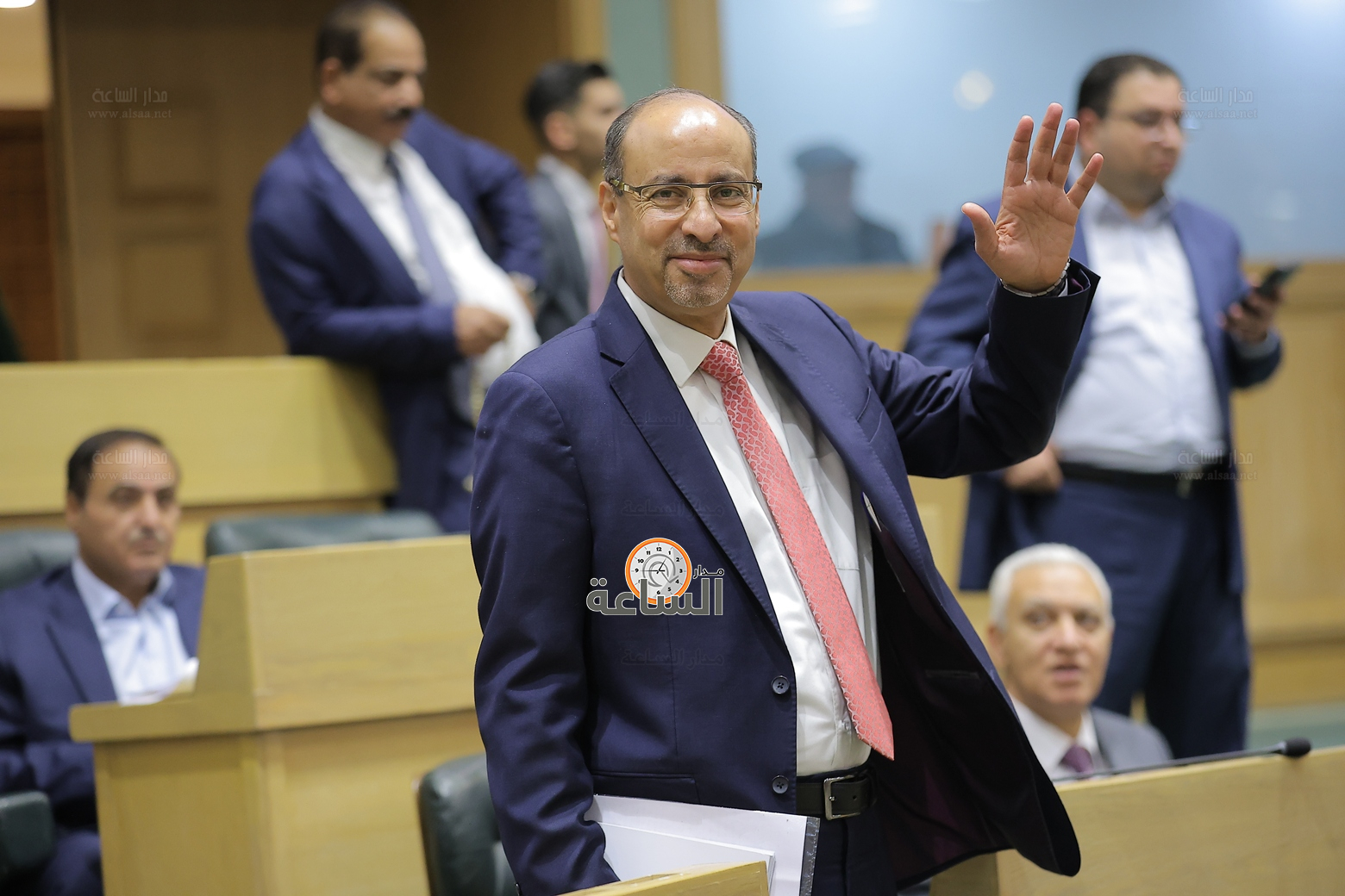 Madar Al-Saa Images 0.9976718297828916