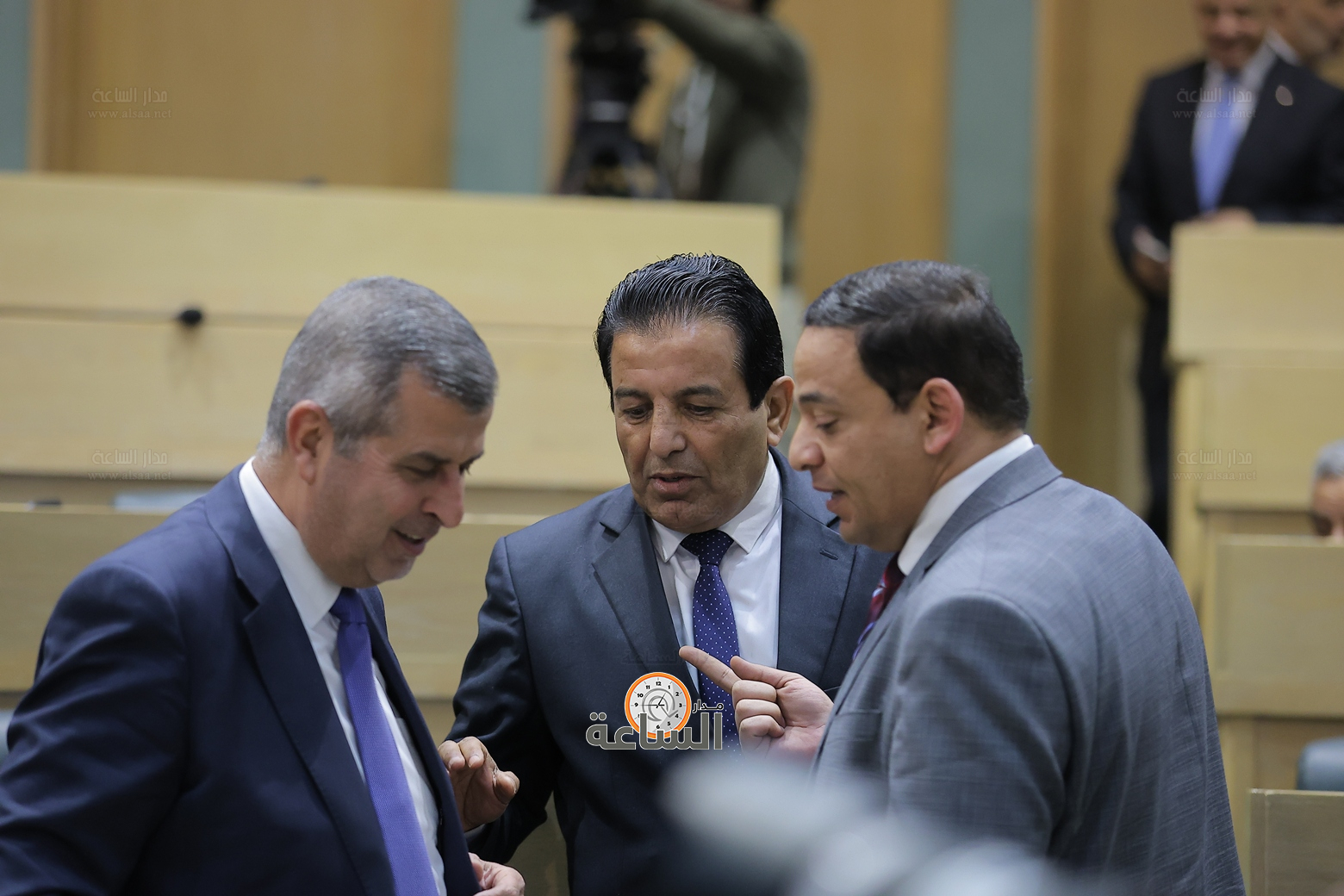 Madar Al-Saa Images 0.47032891816461164