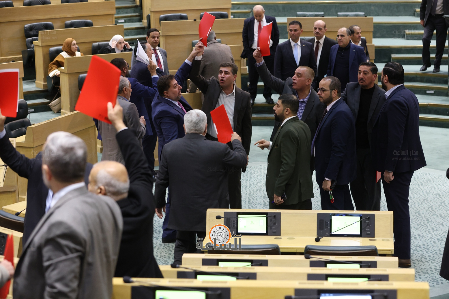 Madar Al-Saa Images 0.19286816715282706