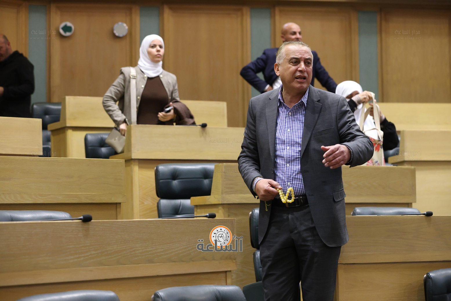 Madar Al-Saa Images 0.11981646440651372