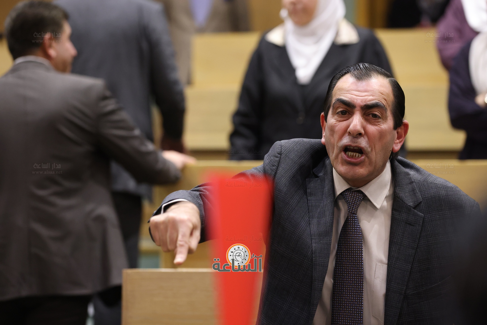 Madar Al-Saa Images 0.3064656746122443