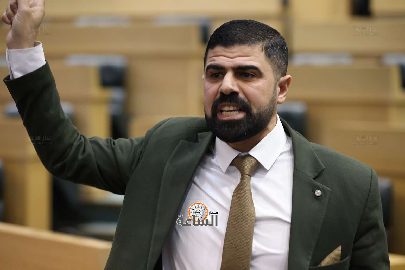 Madar Al-Saa Images 0.053108036582181106