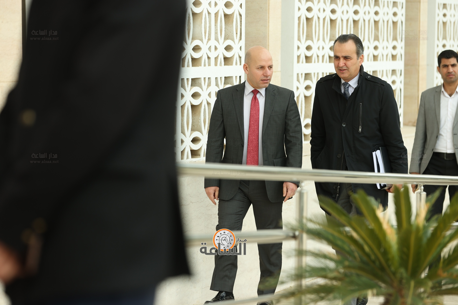 Madar Al-Saa Images 0.483759036128531