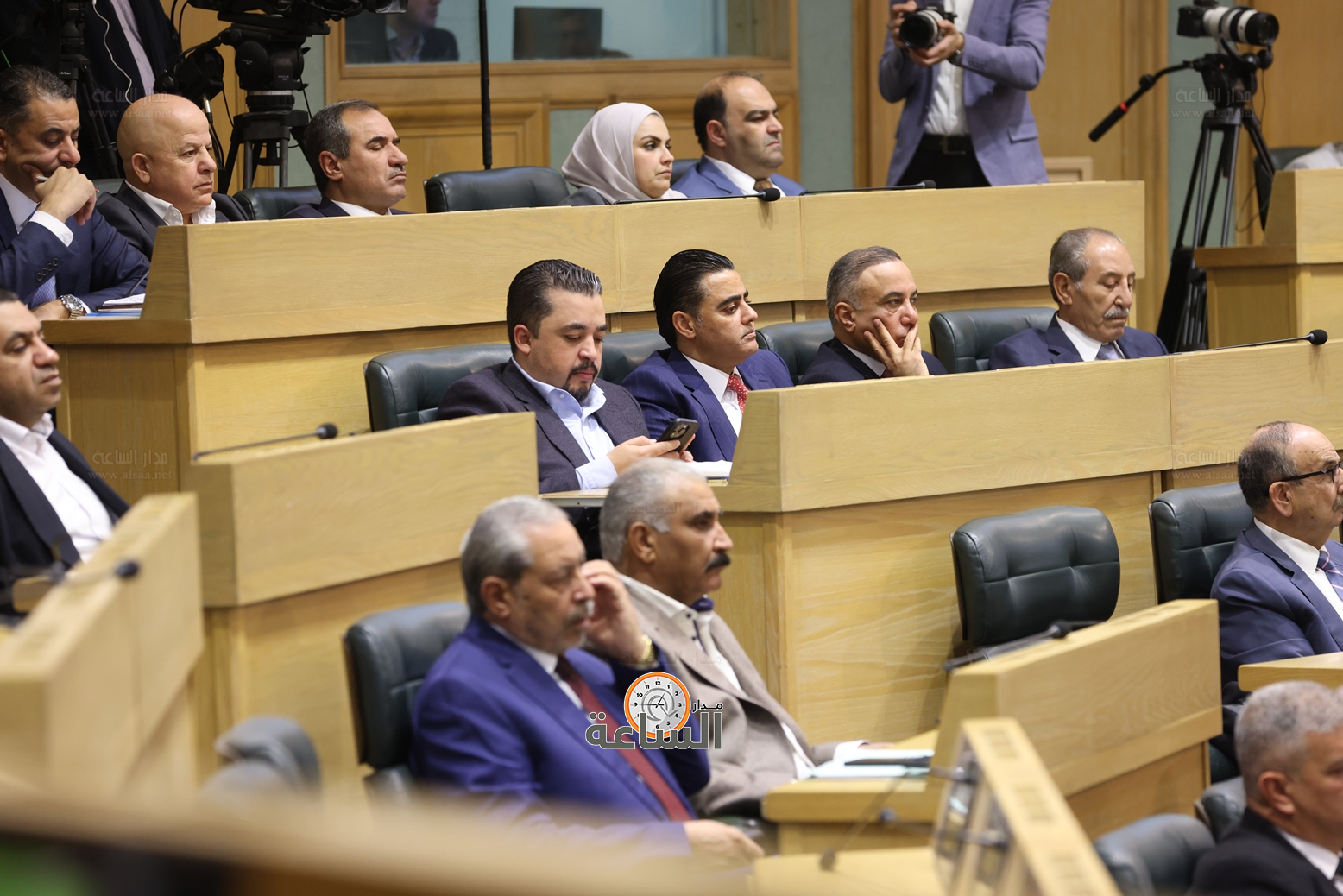 Madar Al-Saa Images 0.6299811119120564