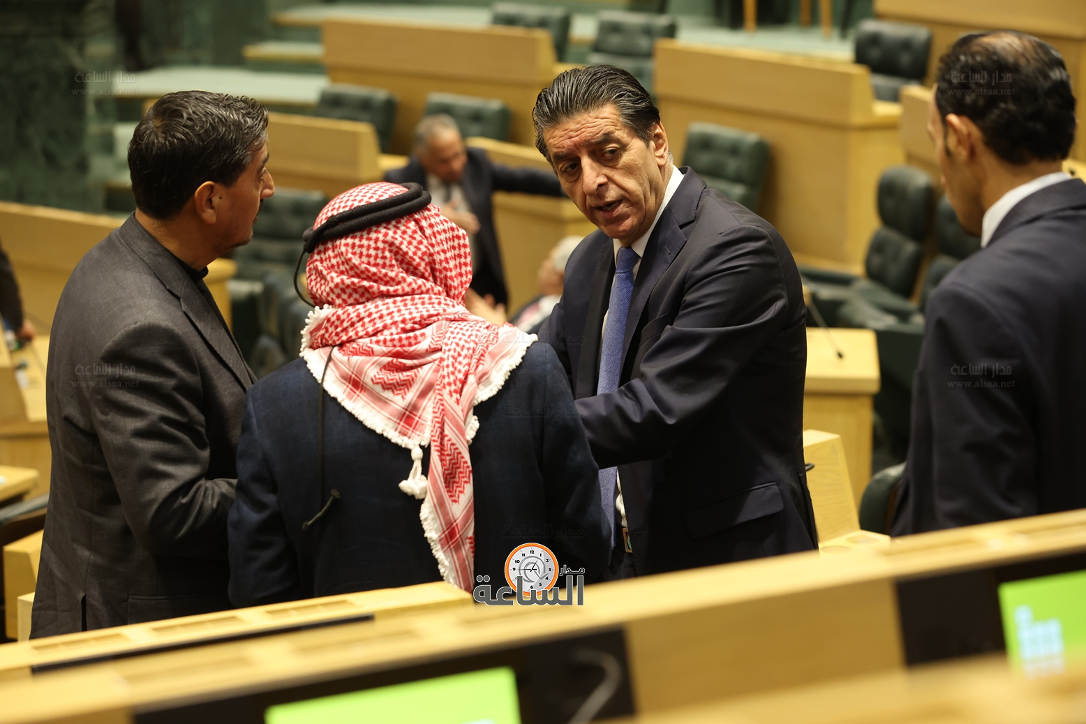 Madar Al-Saa Images 0.1069192638140618