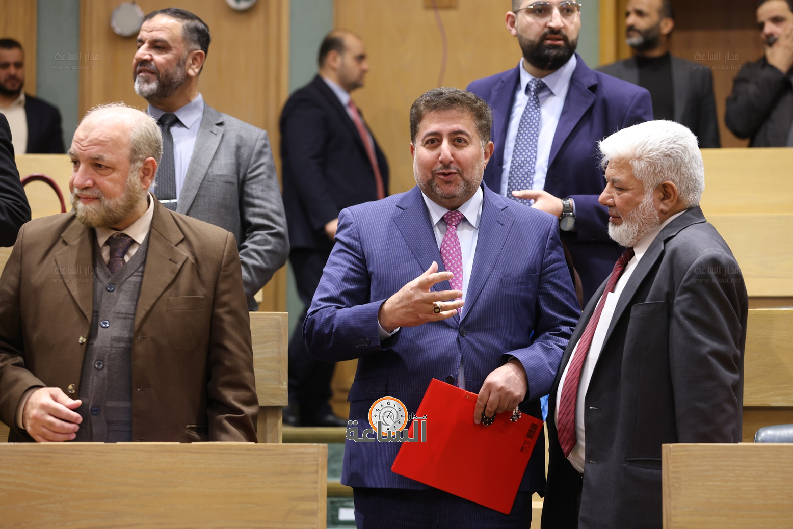 Madar Al-Saa Images 0.11572761888366256