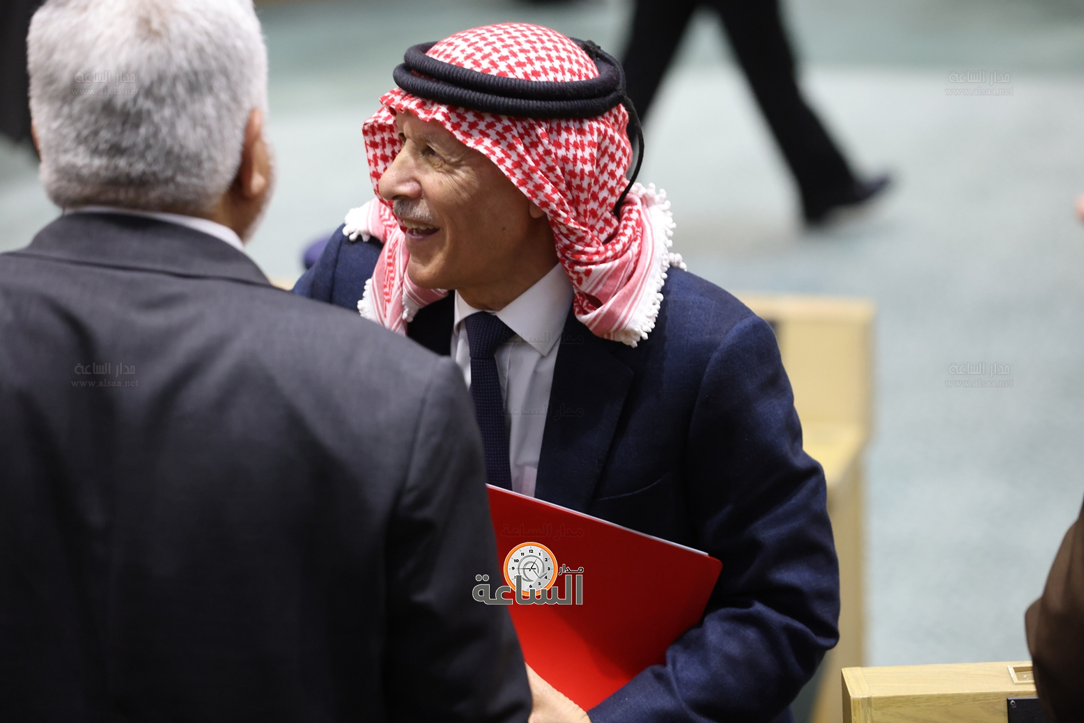 Madar Al-Saa Images 0.3944773186213941