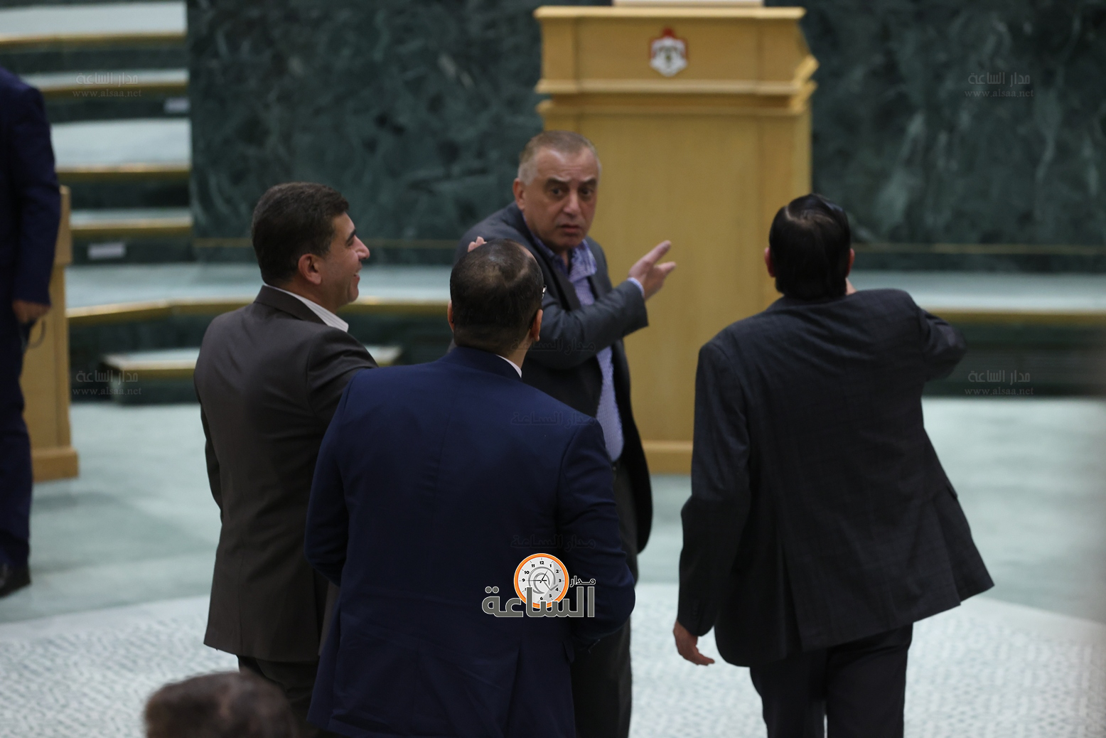 Madar Al-Saa Images 0.07165301028415483