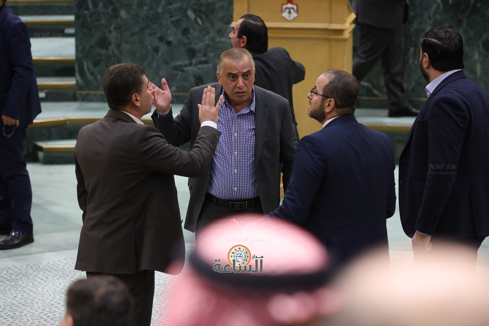 Madar Al-Saa Images 0.33234130260643213