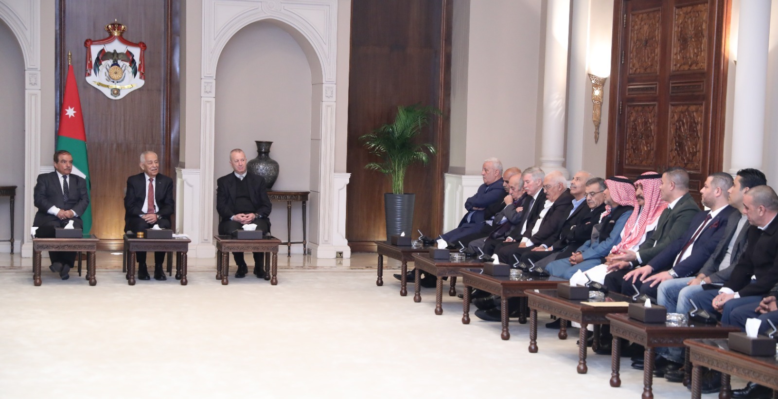 Madar Al-Saa Images 0.9565259638331659