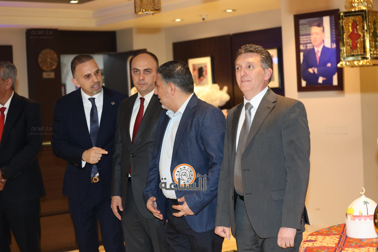 Madar Al-Saa Images 0.4671705836403247