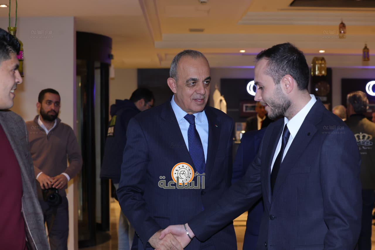 Madar Al-Saa Images 0.9323829579928042