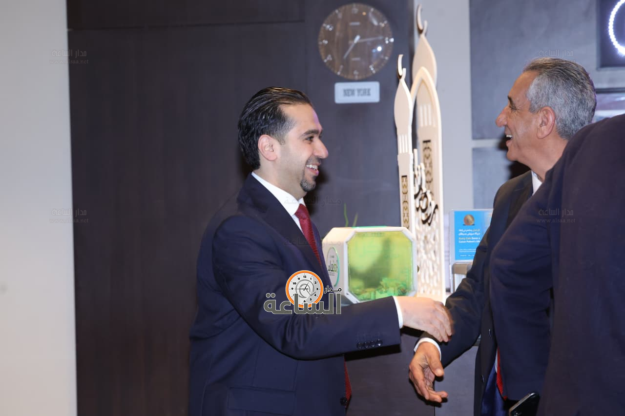 Madar Al-Saa Images 0.2639003695499925