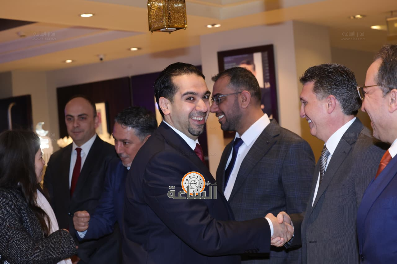 Madar Al-Saa Images 0.5310201050489328