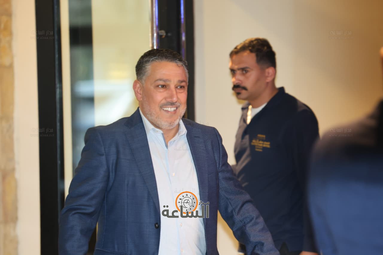 Madar Al-Saa Images 0.8320118923193132