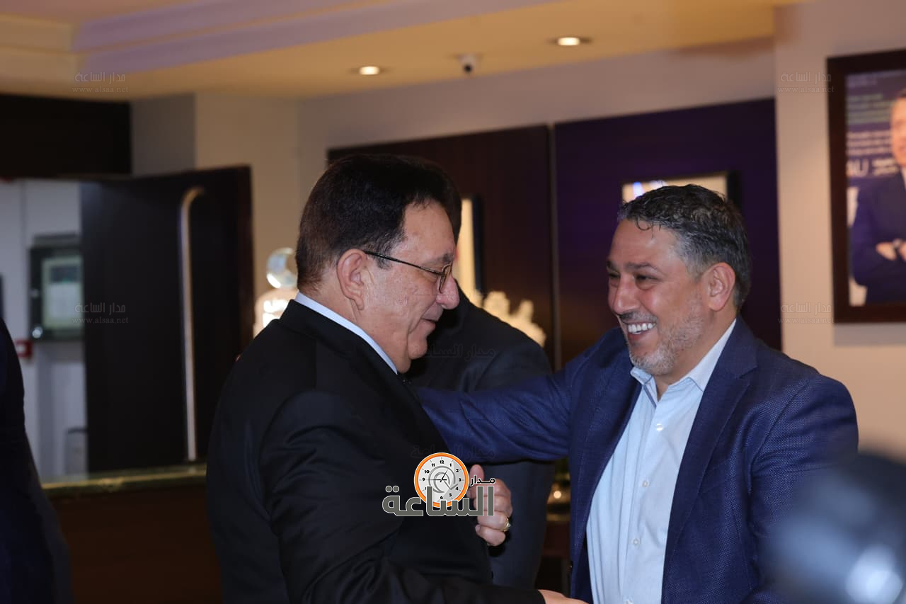 Madar Al-Saa Images 0.34628253809269816