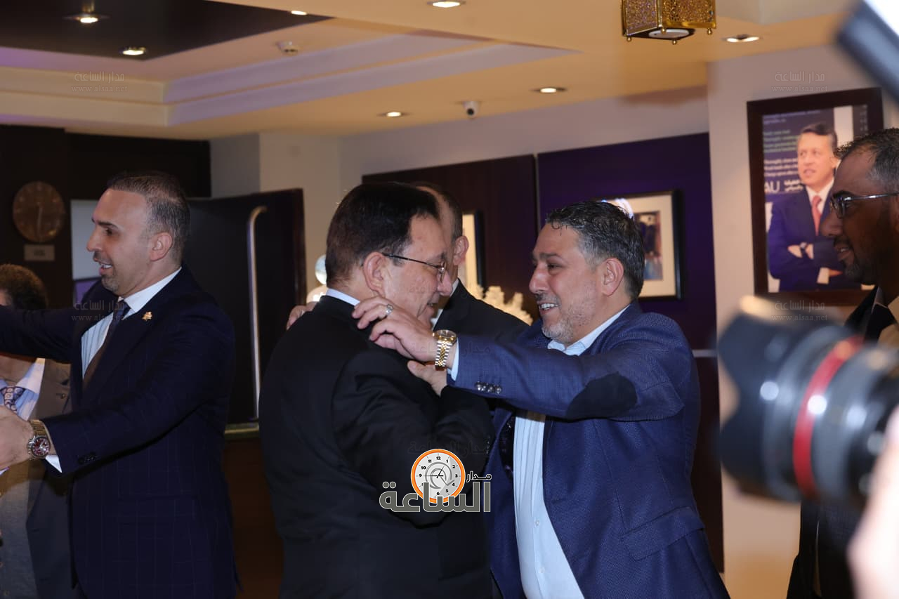 Madar Al-Saa Images 0.608671858995849