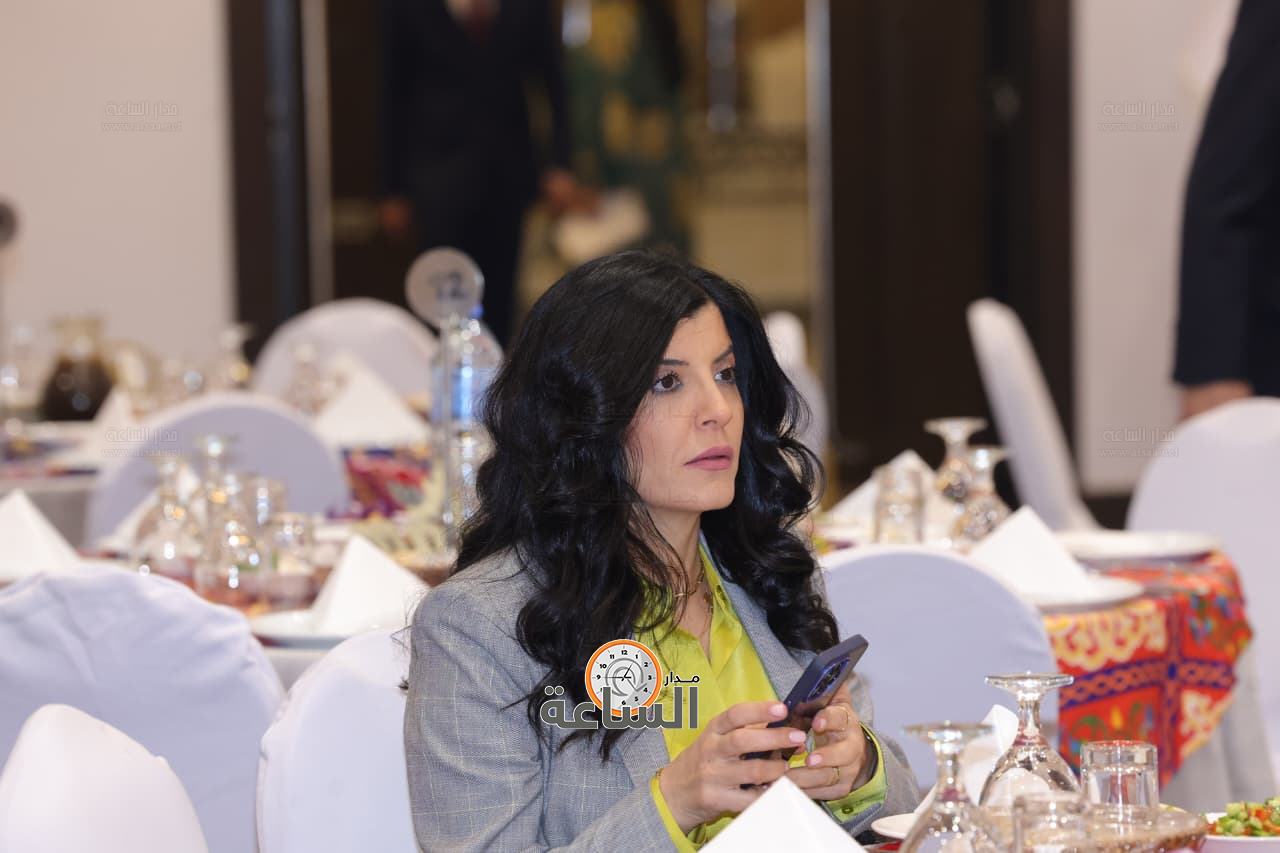 Madar Al-Saa Images 0.6608545800568606