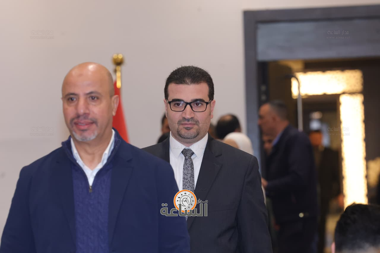 Madar Al-Saa Images 0.5813262213752476