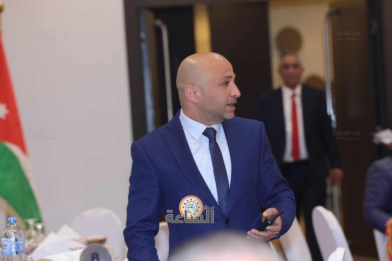 Madar Al-Saa Images 0.09069060181642496