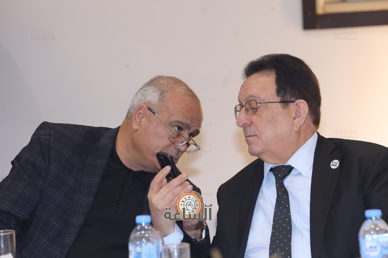 Madar Al-Saa Images 0.4398617634809774