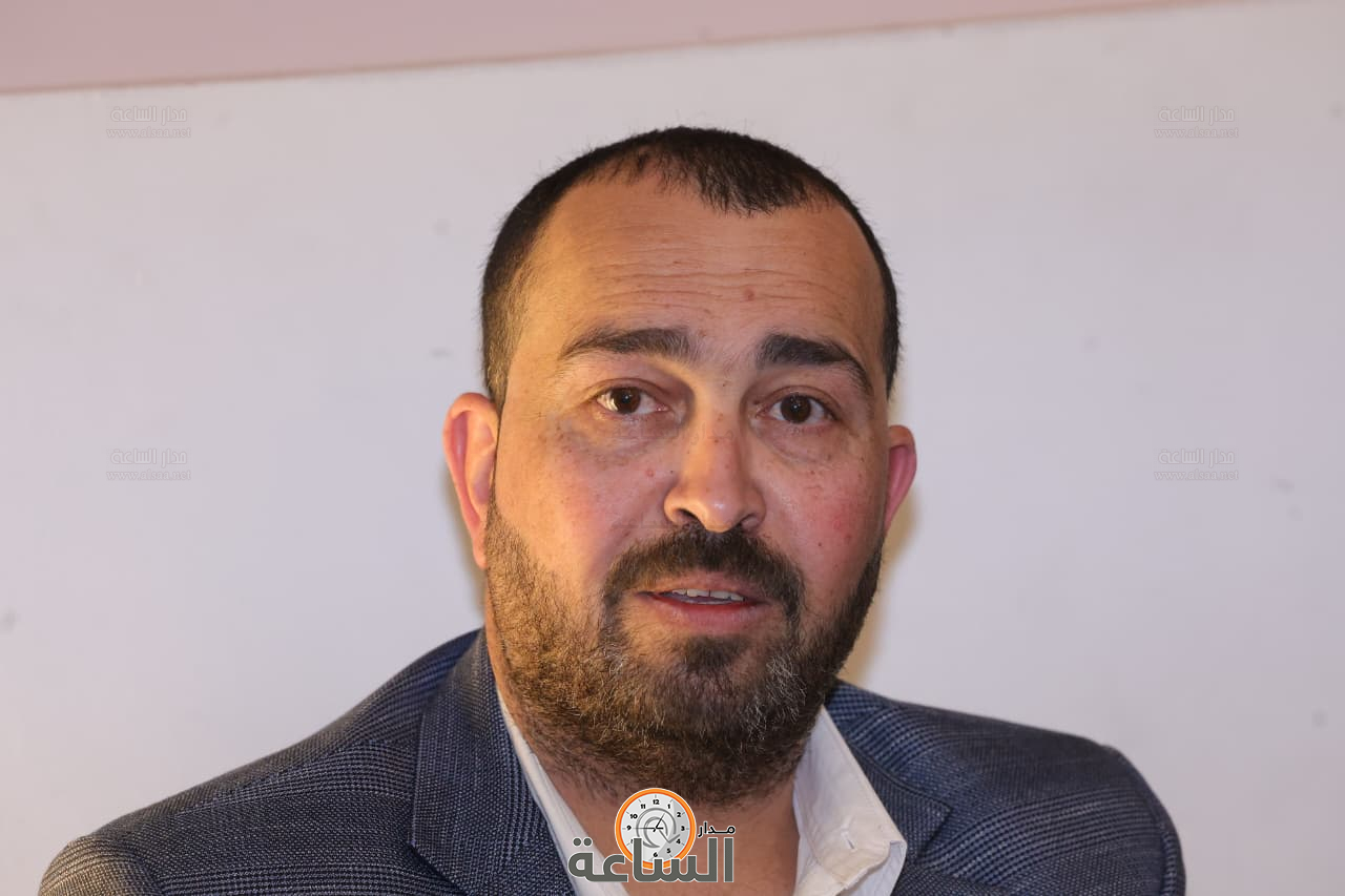 Madar Al-Saa Images 0.7637431297362715