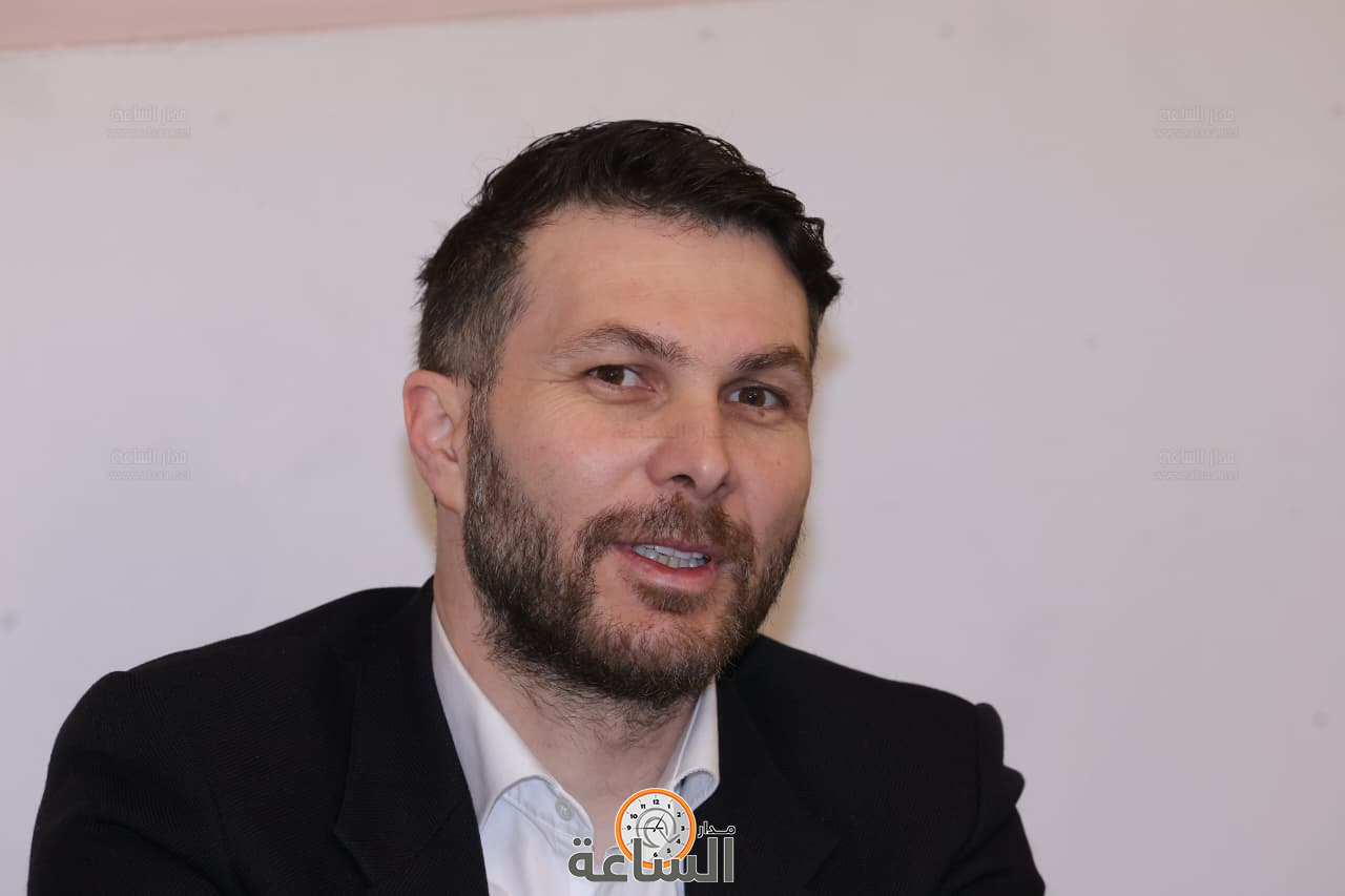 Madar Al-Saa Images 0.5298112962022918