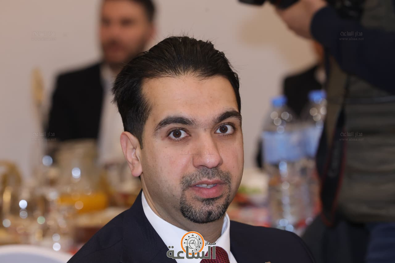 Madar Al-Saa Images 0.939685715051045