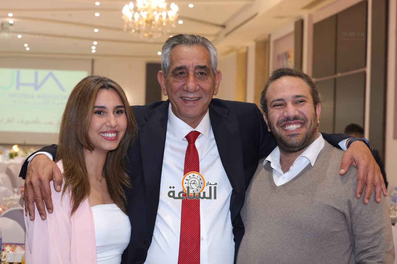 Madar Al-Saa Images 0.5797209344560192