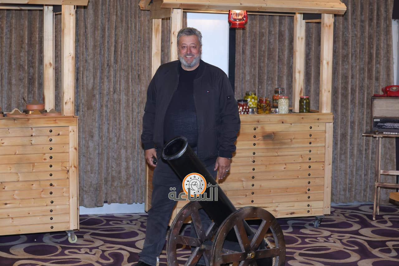 Madar Al-Saa Images 0.3459943638079094