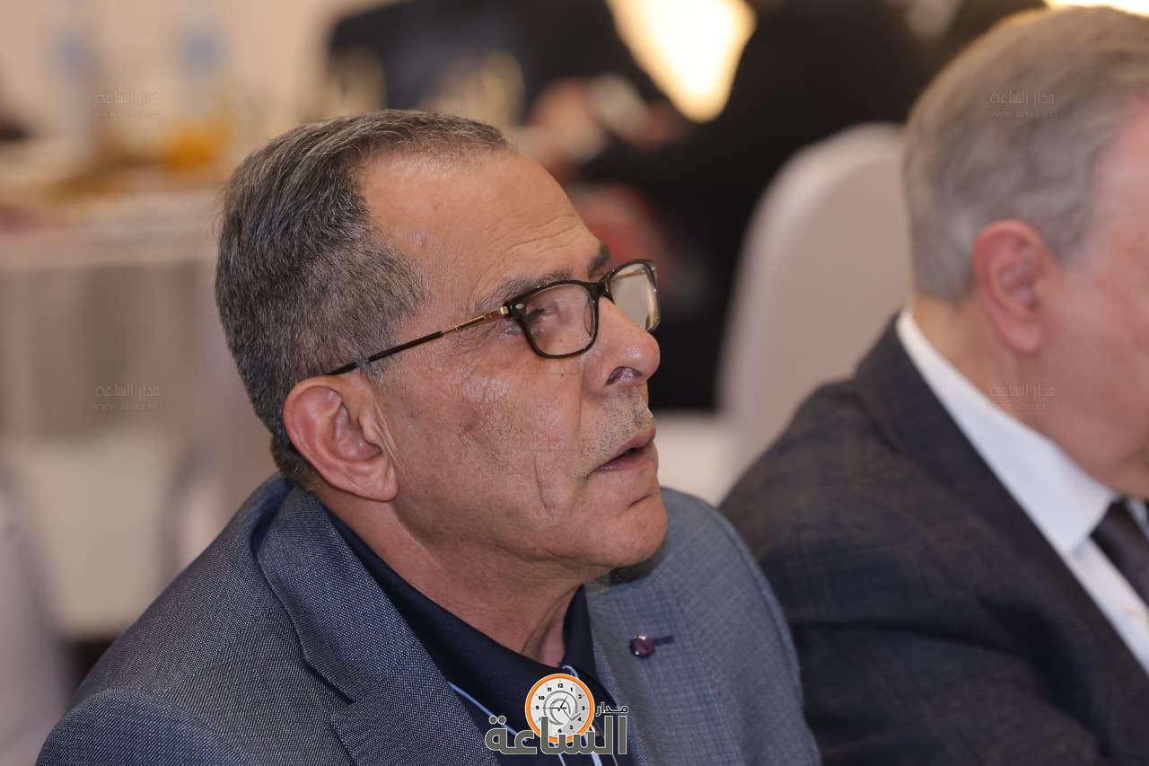 Madar Al-Saa Images 0.7066757481149547