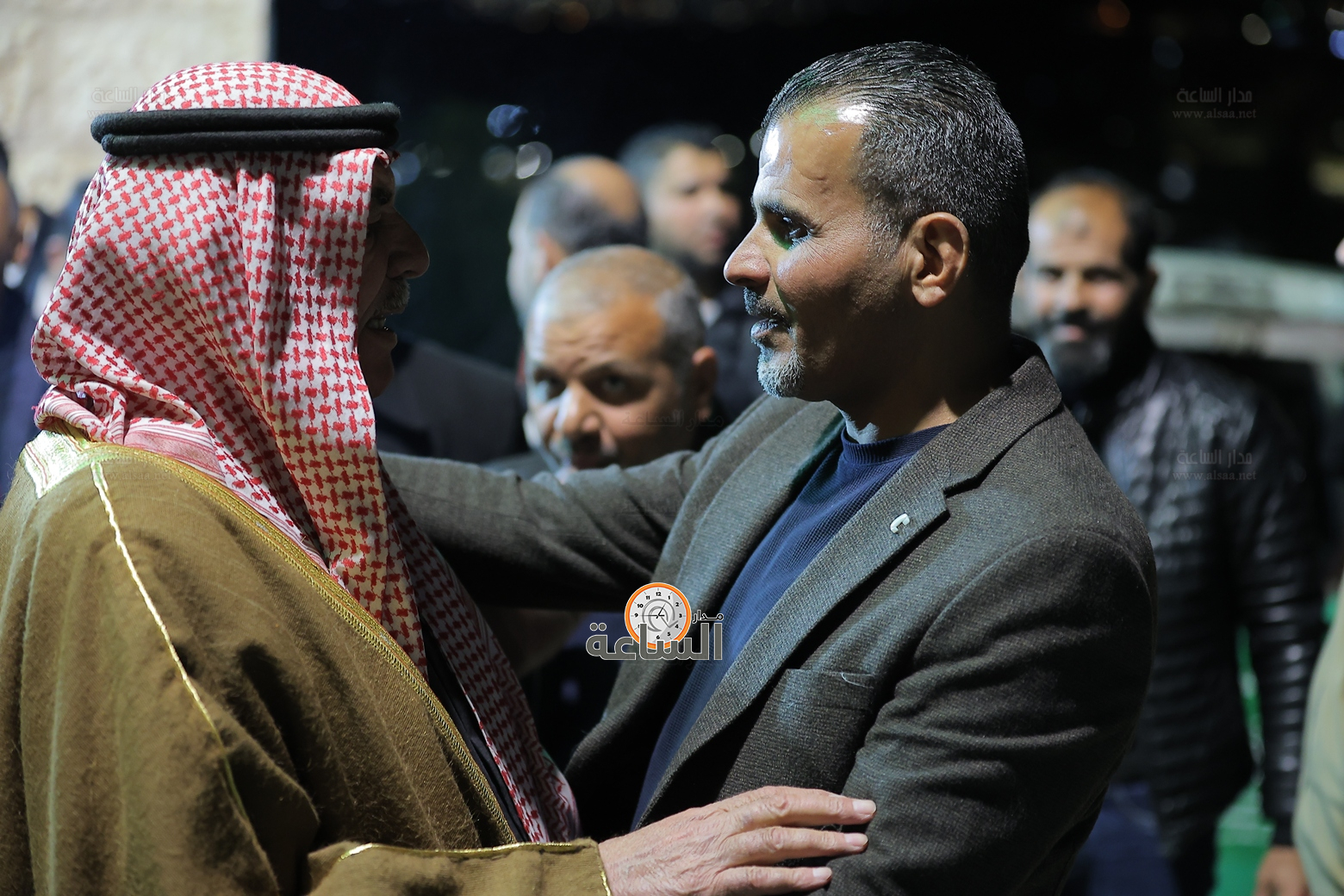 Madar Al-Saa Images 0.08121396888494747