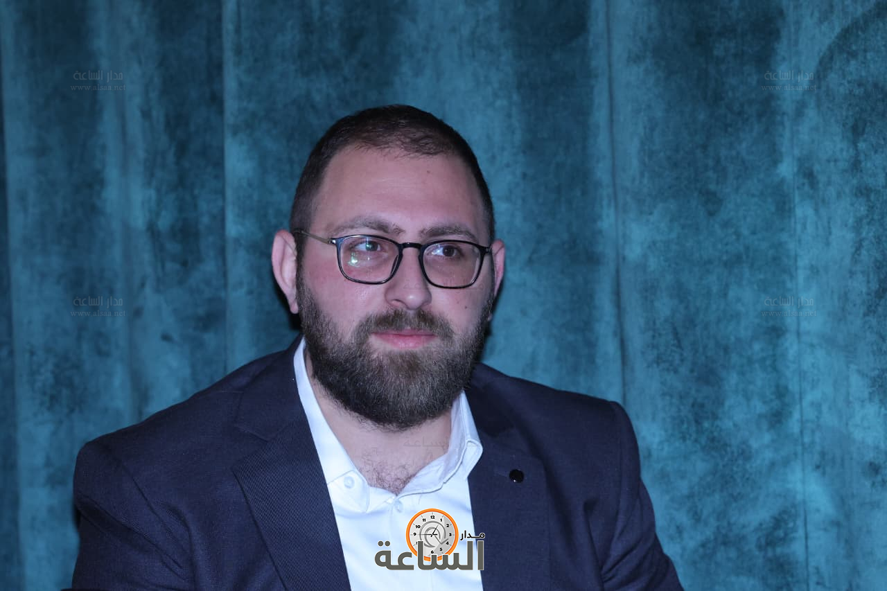 Madar Al-Saa Images 0.9121178080503657