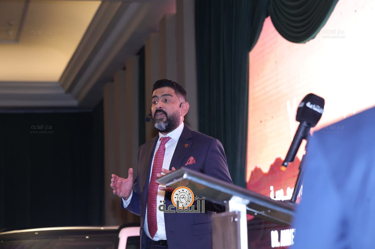 Madar Al-Saa Images 0.4960954336333676