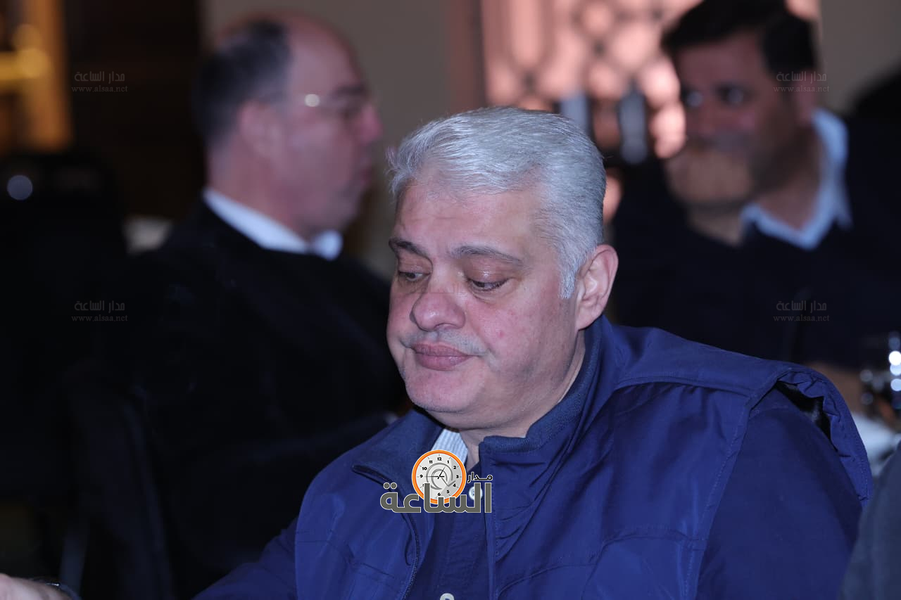 Madar Al-Saa Images 0.8305438848834131