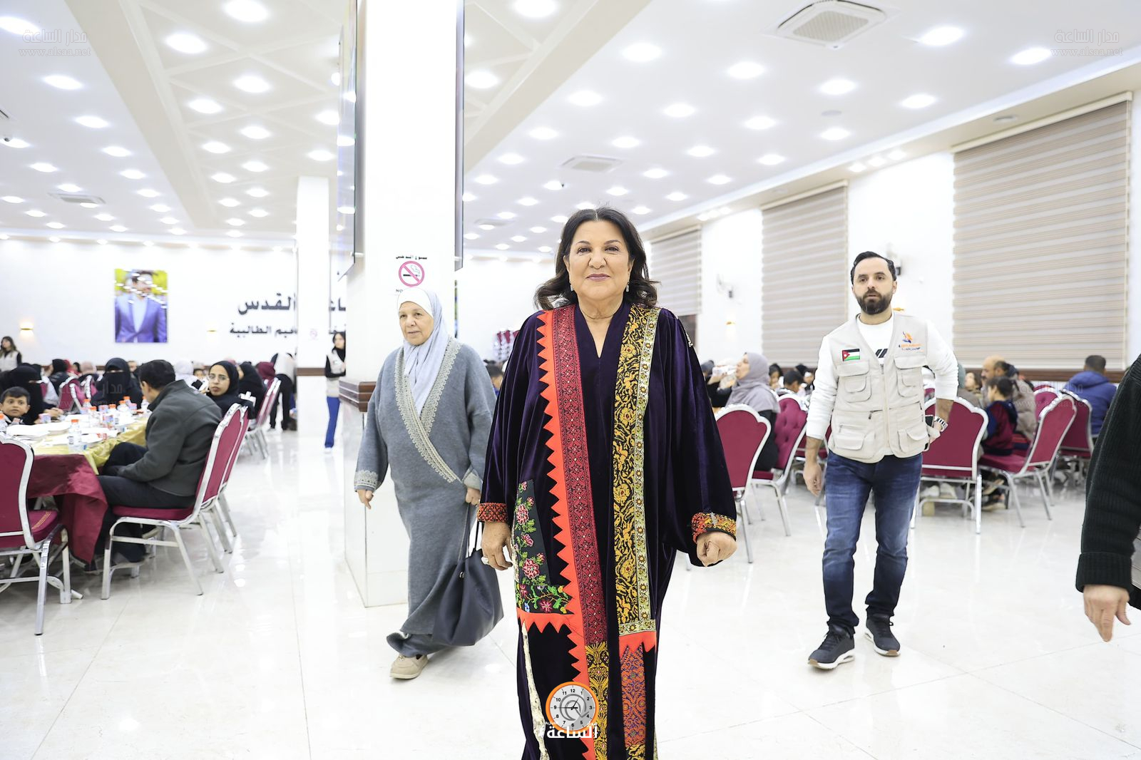 Madar Al-Saa Images 0.6972139318144469